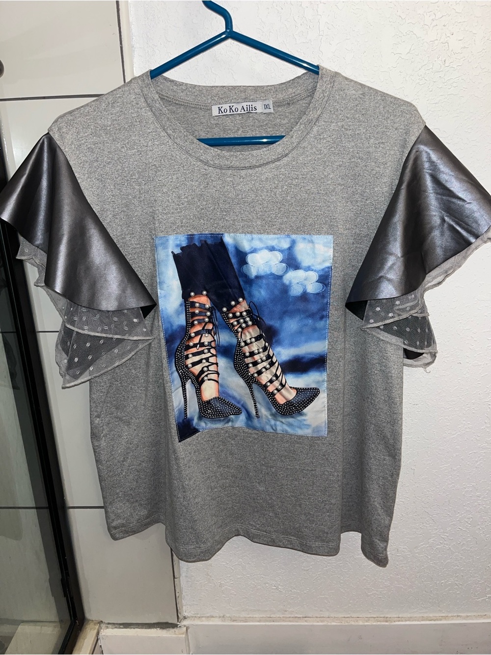 Ko Ko Ailis Gray Graphic Tee with Ruffle Metallic Sleeves